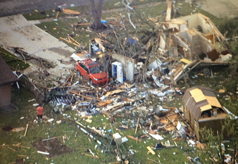 Tornado damage in Kokomo, Indiana, August 24, 2015. (Image: Nicole Misencik/WTHR 13 via AP)